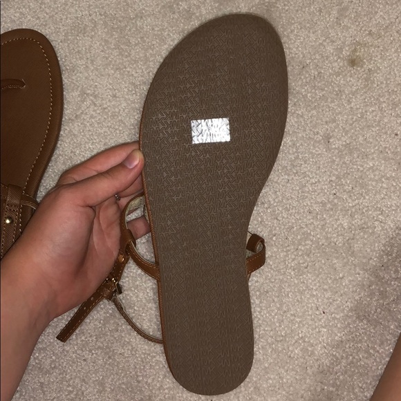 Micheal Korea Sandals - Picture 3 of 3